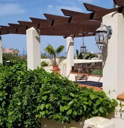 La Casita De La Vega Апартаменты